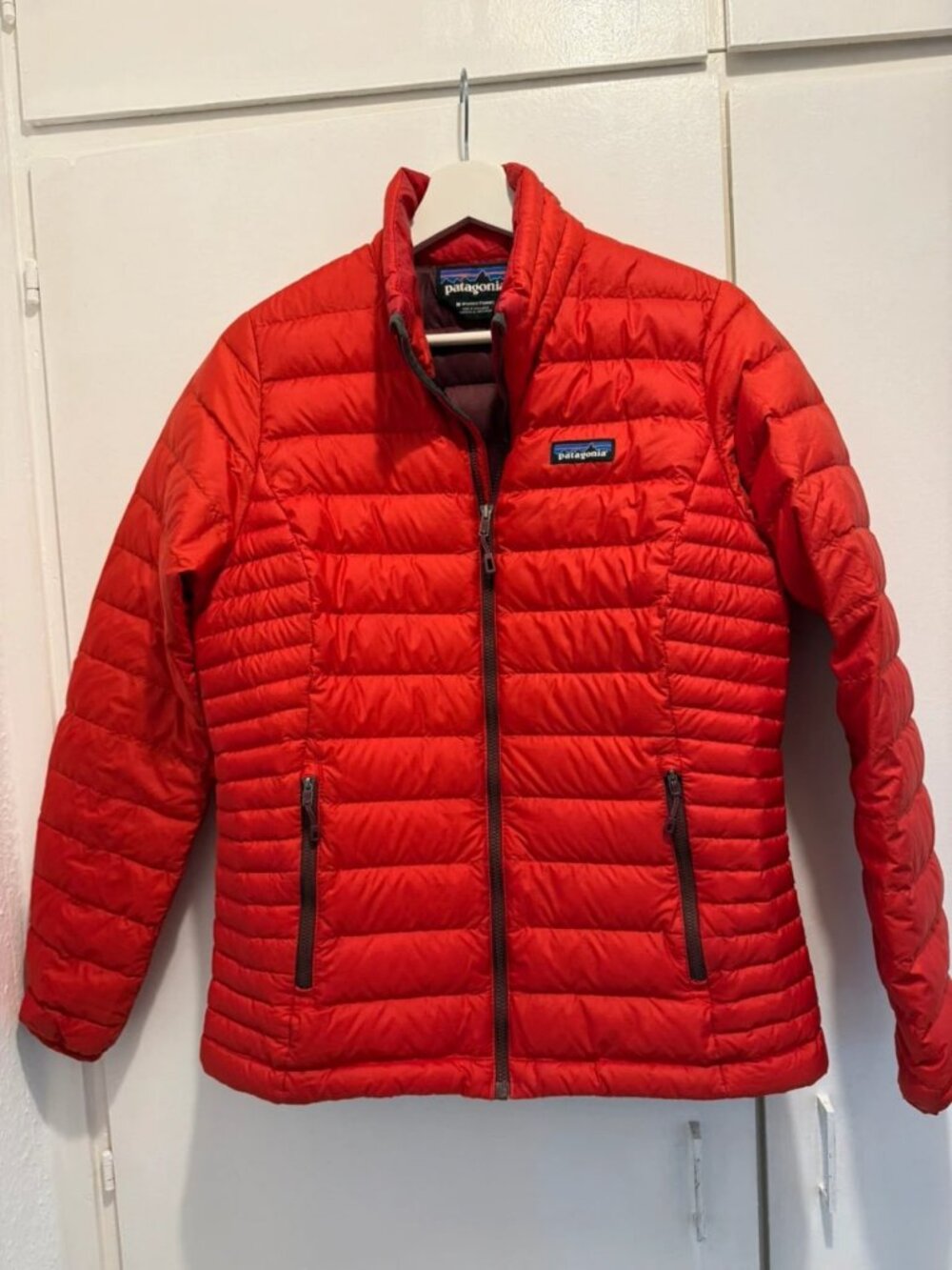 Patagonia Down Sweater Jacket Red Women’s M